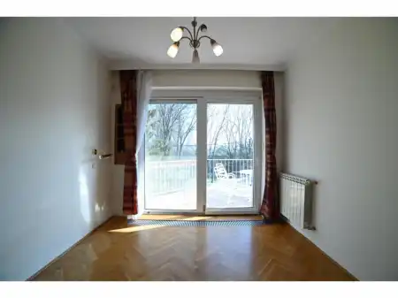 Eladó családi ház, Budapest, II. kerület 7 szoba 420 m² 370 M Ft