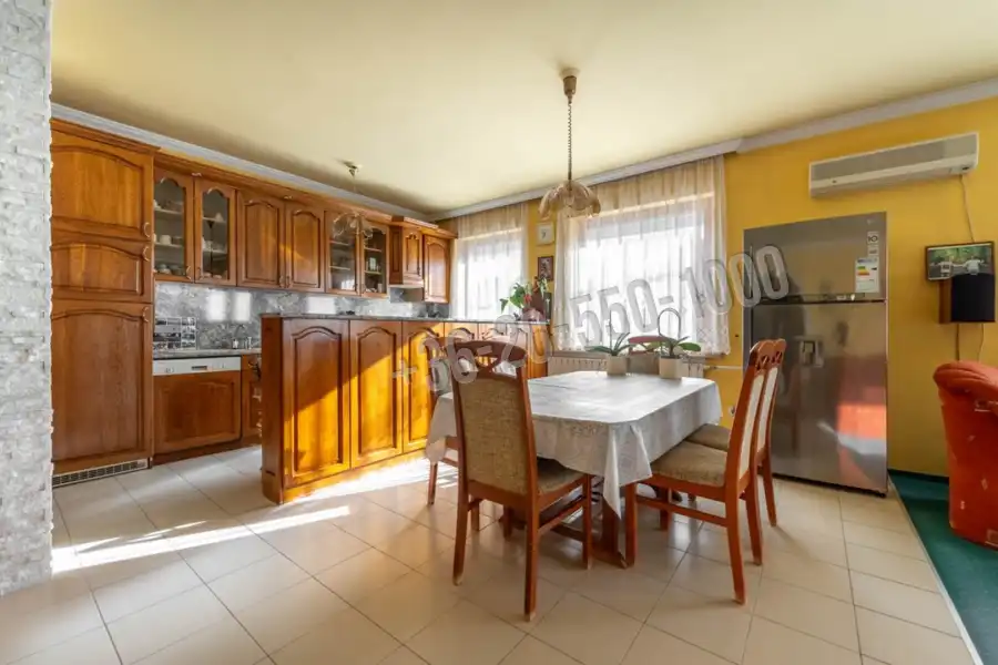 eladó családi ház, Halásztelek