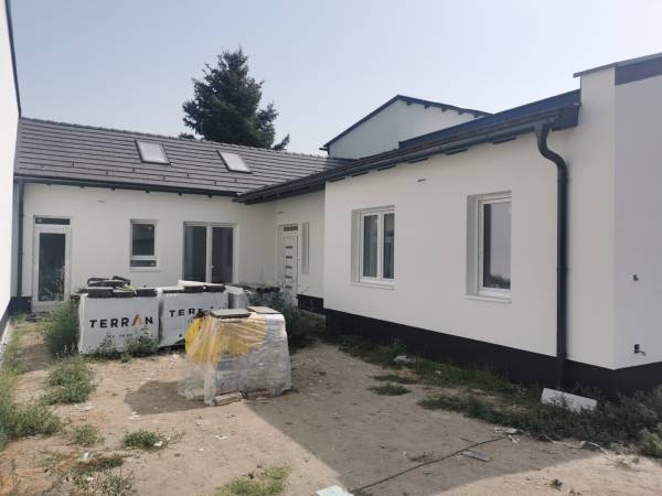 eladó sorház, Dunaharaszti