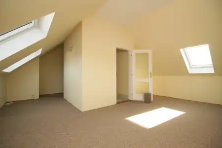 Kiadó sorház, Budapest, II. kerület 5+1 szoba 152 m² 955 E Ft/hó